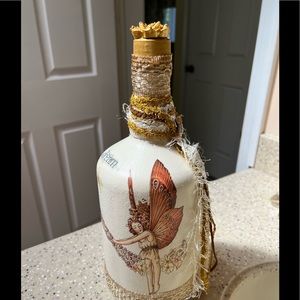 Decorated bottle